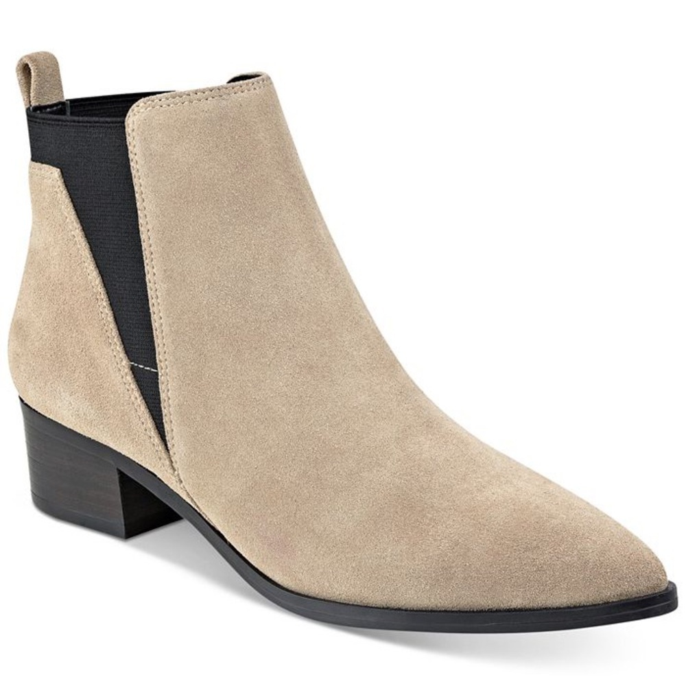 Marc Fisher Tan Brown Beige Pointed Toe Chelsea Booties Natural Suede 5M